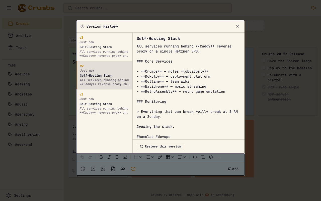 Note version history with side-by-side preview
